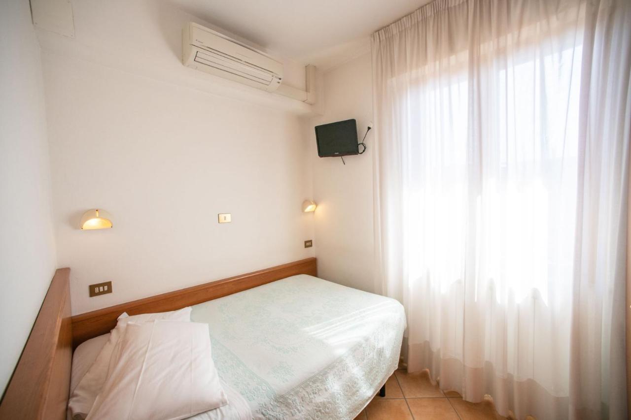 Eco-Hotel Edy Кьянчано-Терме Экстерьер фото